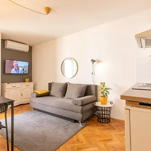 Pula City Accomodation Apartment